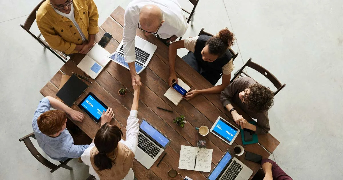 Deal with Integrated Development Environments (IDEs) in Python